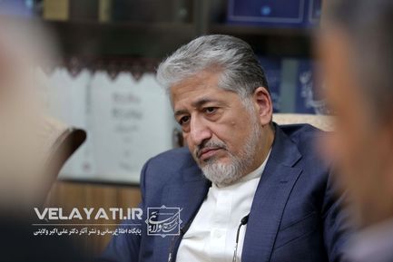 دیدار رئیس ، معاونین و مدیران دانشگاه آزاد اسلامی با دکتر ولایتی