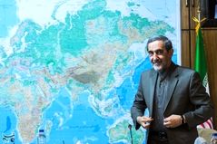 کشوری که ۱۵ همسایه دارد، قابل محاصره اقتصادی نیست