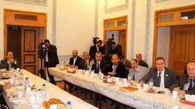 کسانی به دنبال تعیین تکلیف برای مردم سوریه هستند، قطعا شکست می خورند