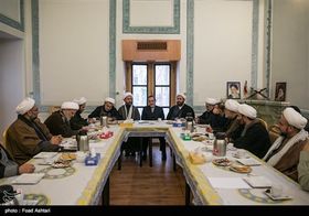 تصاویر دیدار با جمعی از علمای لبنانی/اشتری