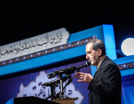 تصاویر:همایش طلوع حقیقت به مناسبت سالگرد نامه رهبر معظم انقلاب به جوانان اروپا و آمریکای شمالی