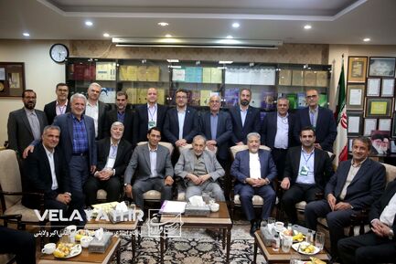 دیدار رئیس ، معاونین و مدیران دانشگاه آزاد اسلامی با دکتر ولایتی