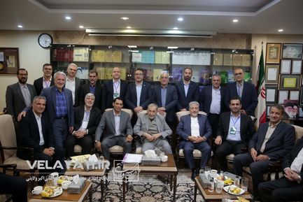 دیدار رئیس جدید، روئسای واحدها و معاونین دانشگاه آزاد اسلامی با دکتر ولایتی