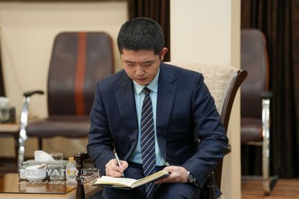 دیدار دکتر ولایتی با سفیر چین در تهران