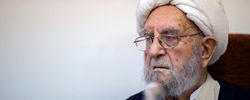 دکتر ولایتی در پیامی ارتحال آیت الله امینی را تسلیت گفت