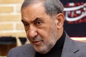 حاج قاسم سلیمانی مهم‌ترین سرداری بود که پرچم احیای اسلام را برافراشت و مسلمانان را متوجه ارزش‌های اسلامی کرد.